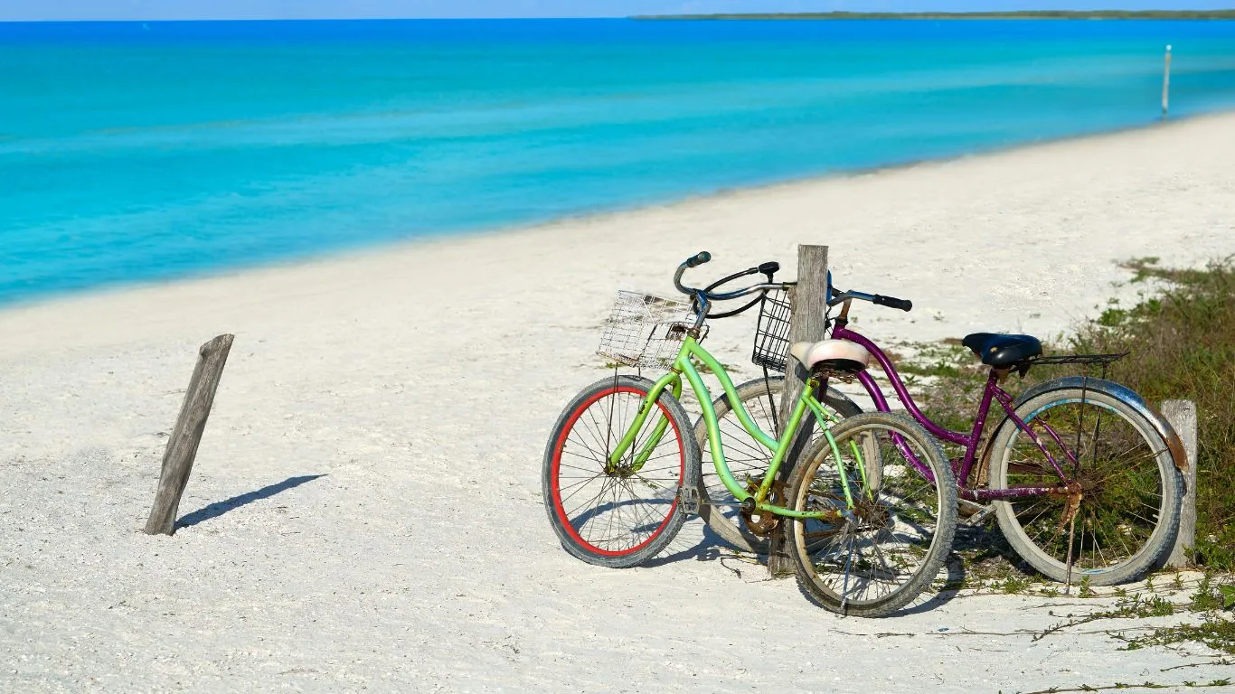 Two bikes facing the sea in La Rochelle, the arrival point of the Vélo Francette cycling route from Normandy to the Atlantic coast.